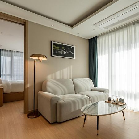 D Ov Haeundae Hotel Pusan Zewnętrze zdjęcie