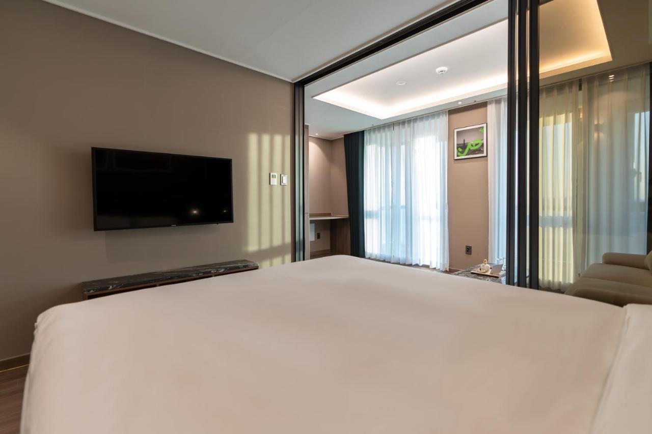 D Ov Haeundae Hotel Pusan Zewnętrze zdjęcie