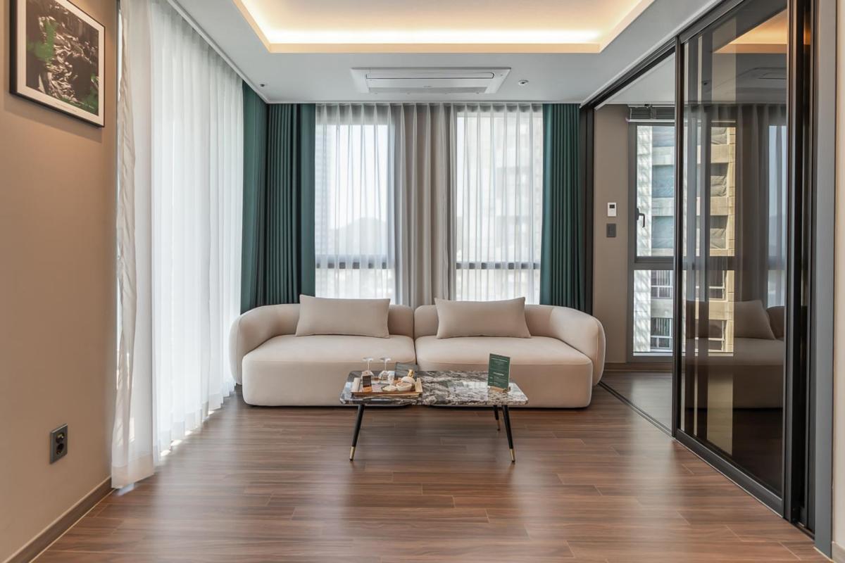 D Ov Haeundae Hotel Pusan Zewnętrze zdjęcie