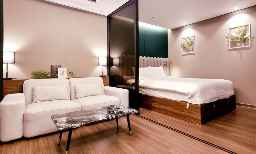 D Ov Haeundae Hotel Pusan Zewnętrze zdjęcie