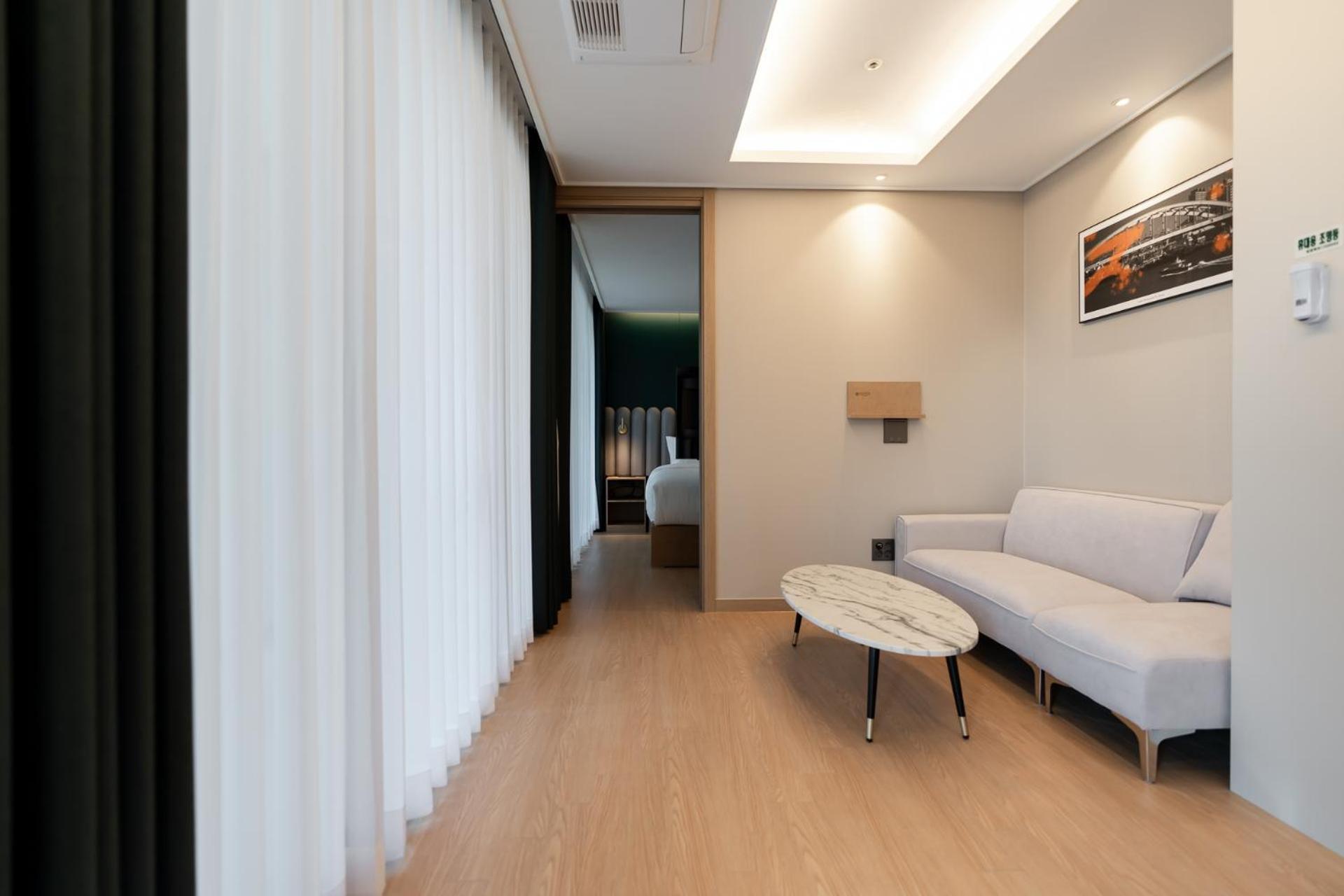 D Ov Haeundae Hotel Pusan Zewnętrze zdjęcie